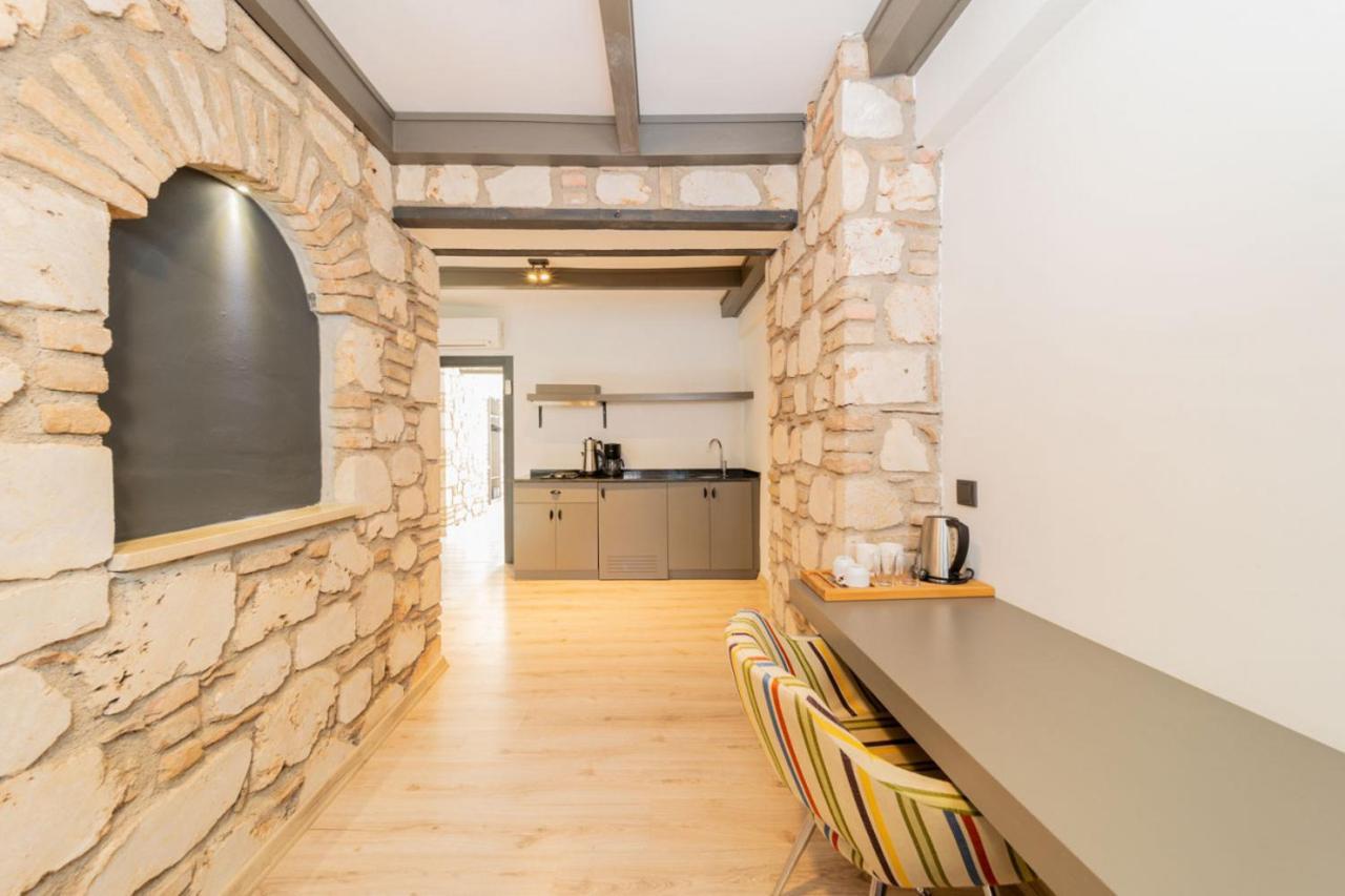 Peaceful Flat Near Hadrians Gate Daire *
